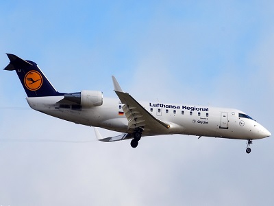 CRJ 100